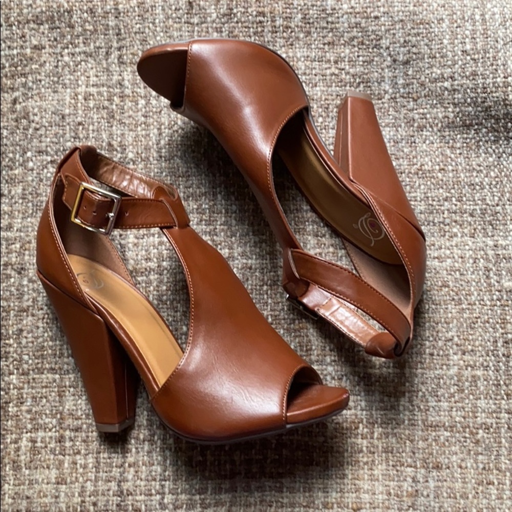 Brown heels